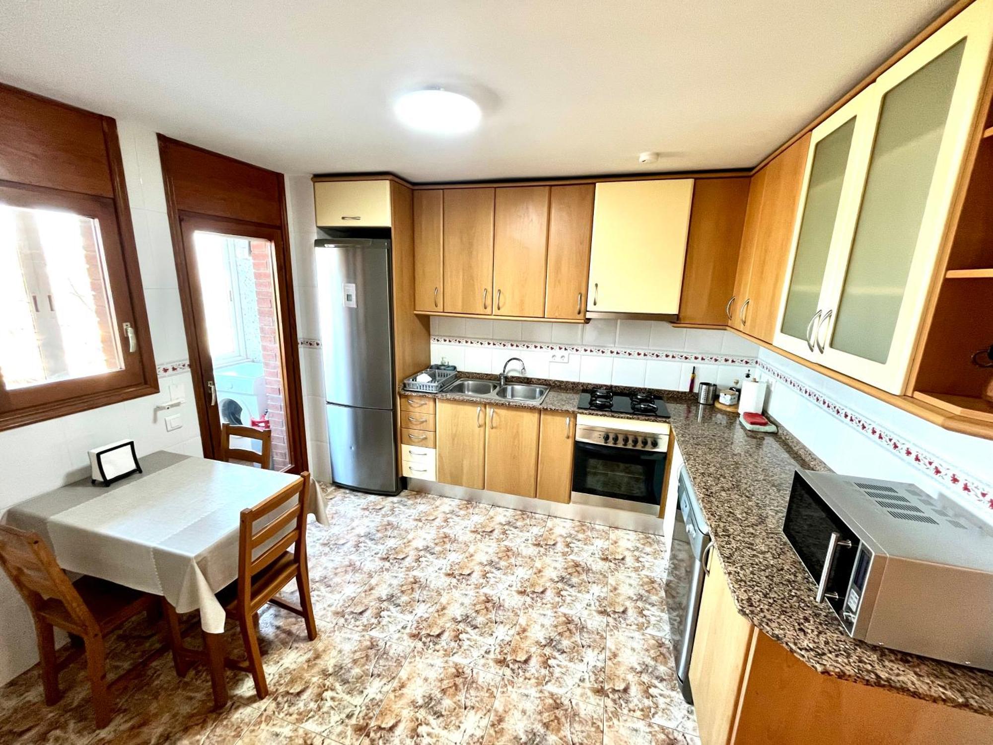 Amplio Apartamento, 5 Camas Сан-Эстеве-Сесровирес Экстерьер фото